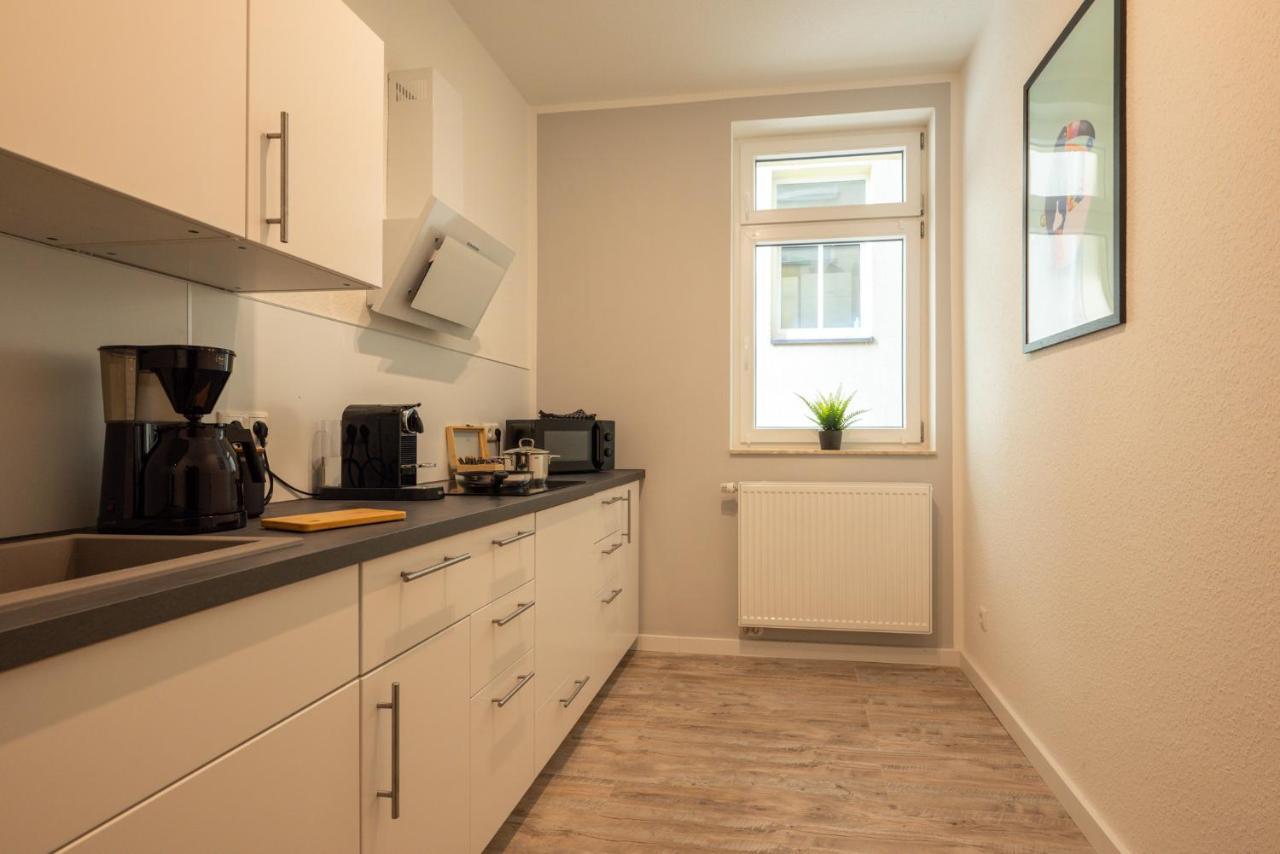 Maremar - Design Apartment - Luxus Boxspringbett - Zentral - Kueche - Arbeitsplatz - Highspeed Wlan Gera Exterior photo